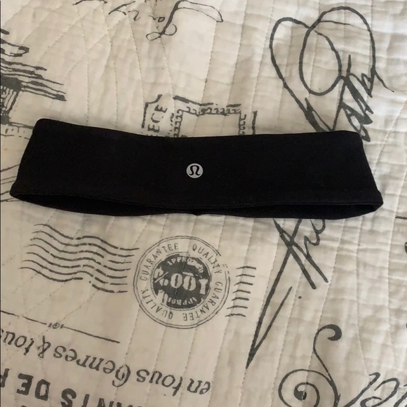 lululemon athletica Accessories - Lululemon Headband (NWOT)